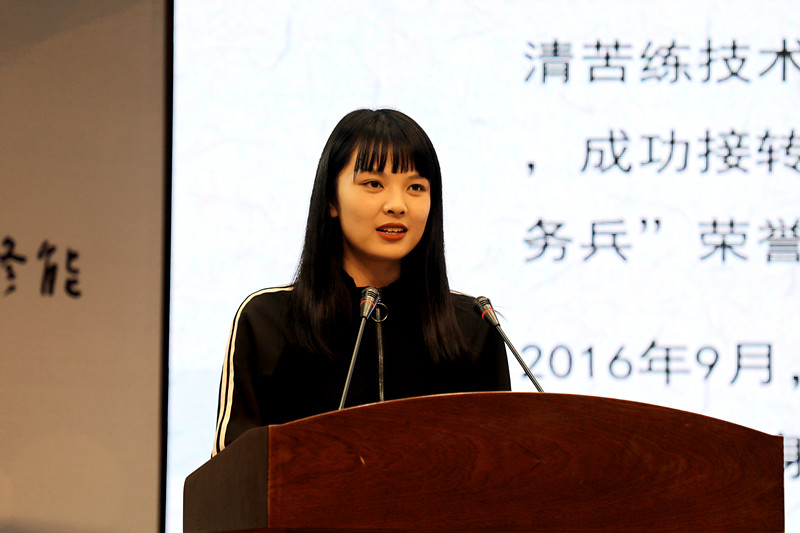 首届“河南最美大学生”河南农业大学林学院本科生王雅清演讲.jpg